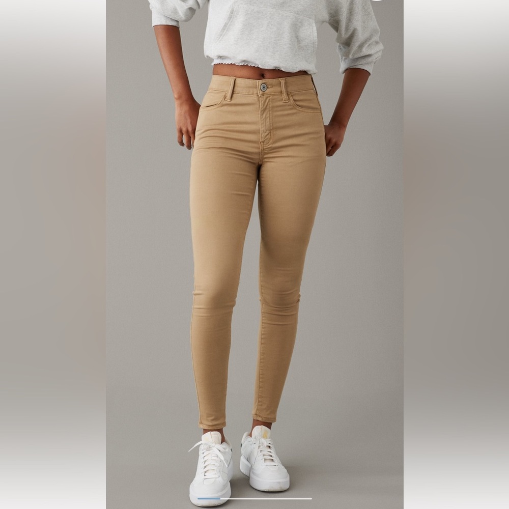 AE Khaki Jeggings